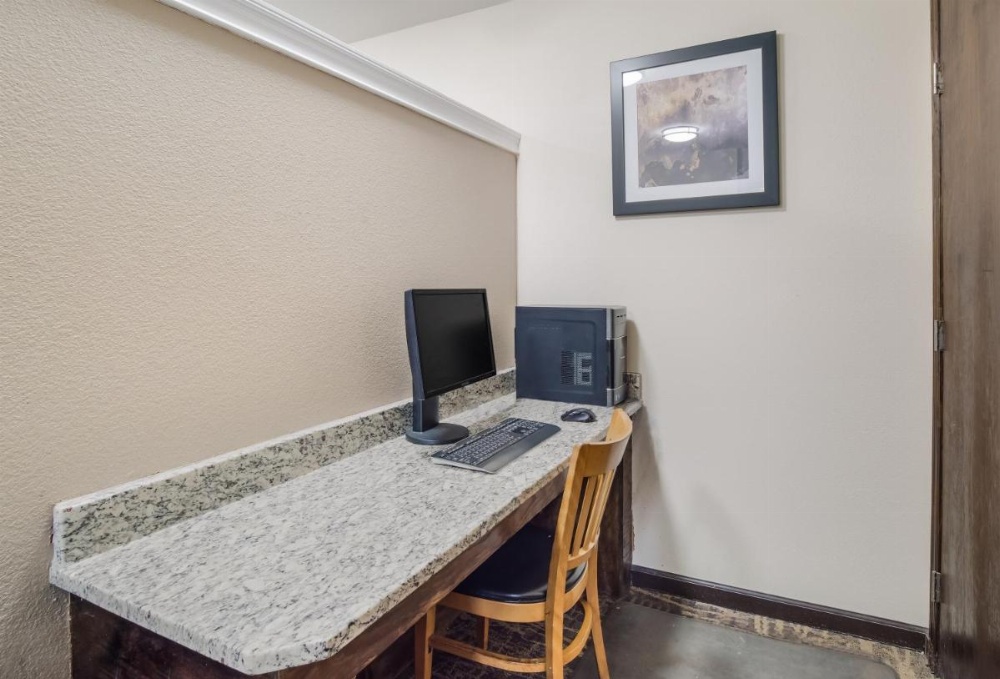Quality Inn & Suites Augusta Fort Eisenhower Area Image 12