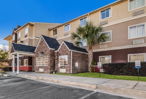 Quality Inn & Suites Augusta Fort Eisenhower Area image 8